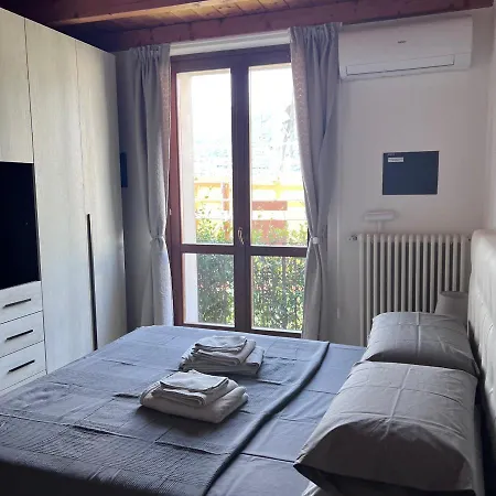 Villa Lido - *
